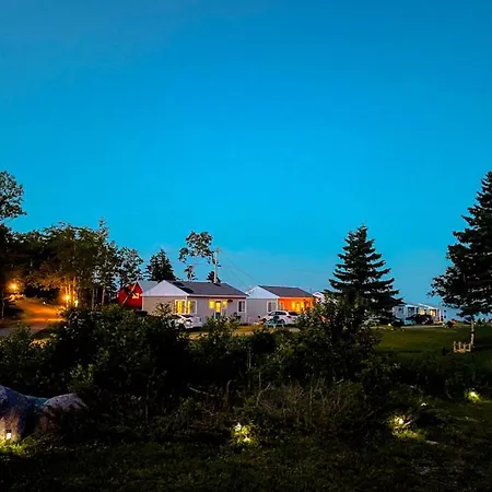 Glenghorm Beach Resort Ingonish Exterior photo